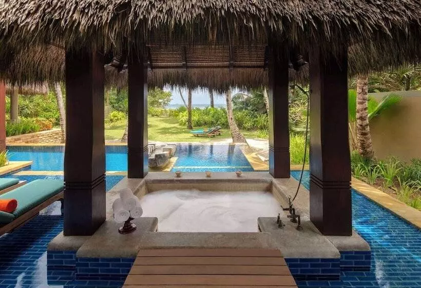 استراحتگاه Anantara Maia Seychelles Villas