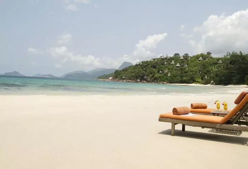 استراحتگاه Anantara Maia Seychelles Villas