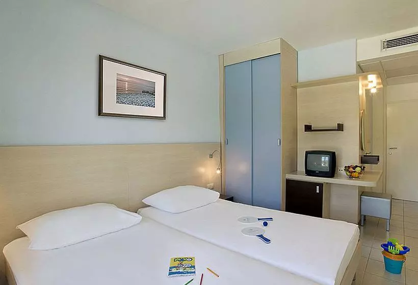 Отель Valamar Pinia