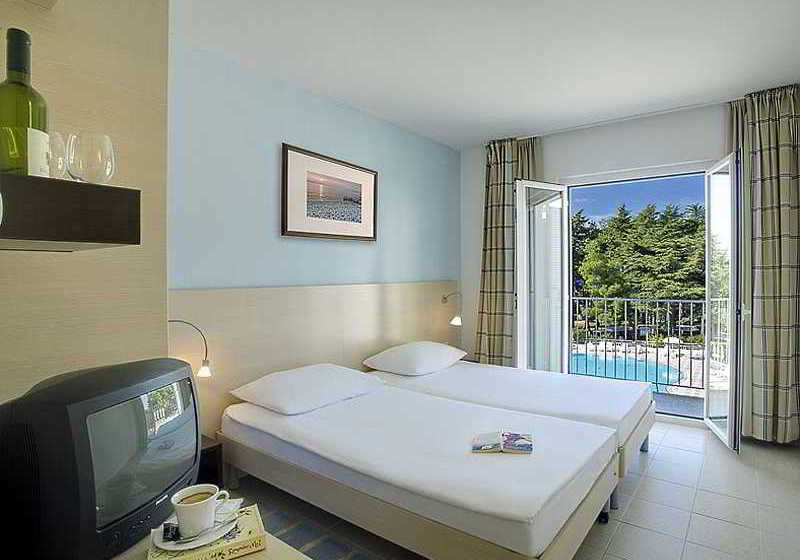 酒店 Valamar Pinia