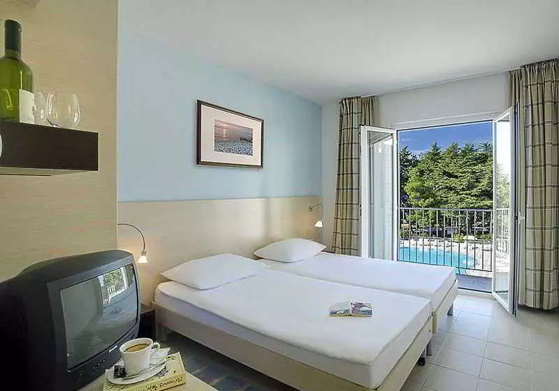 Отель Valamar Pinia