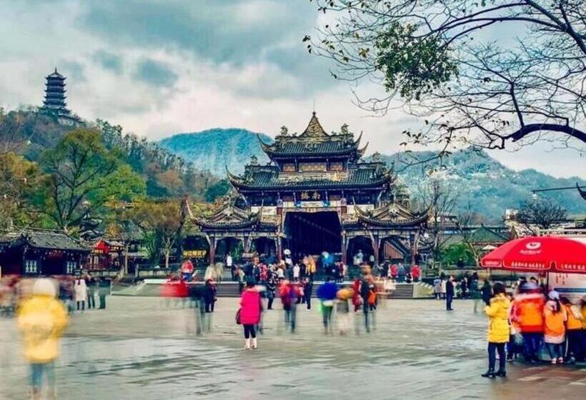 Pai Hotel Dujiang Yanxujia Gaoqiao