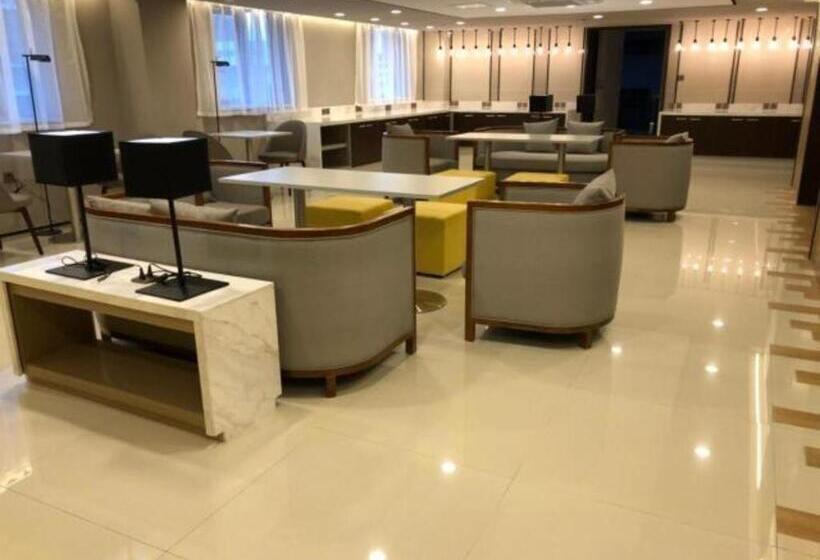 Hotel Jinjiang Inn Select Chuzhou Zhongdu Avenue Langya Mountain Zuiwenting Scenic Spot