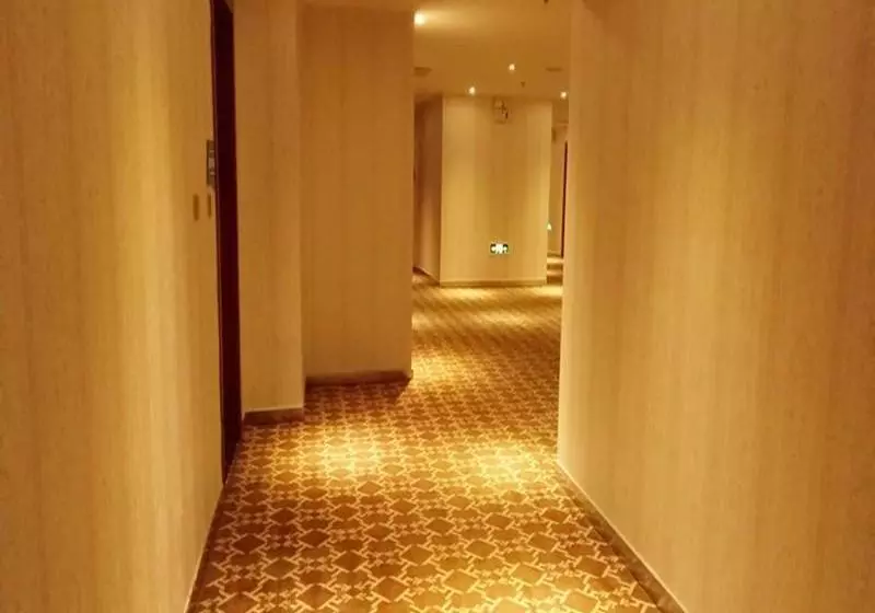 Pai Hotels Yining Jiefang Road New Times Square
