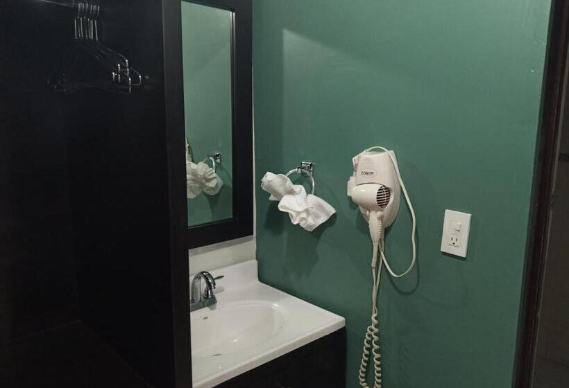 Baja Inn Hoteles La Mesa