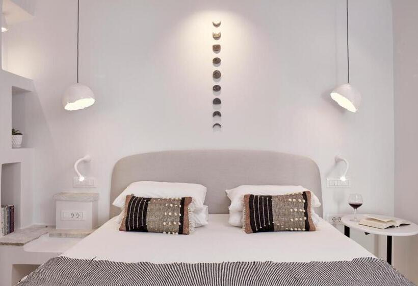 Cosmopolitan Suites - Small Luxury Hotels Of The World