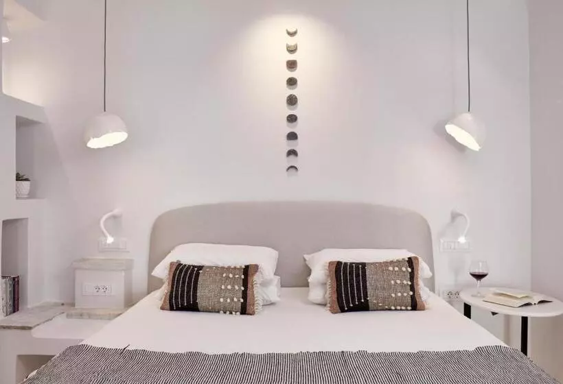 Cosmopolitan Suites - Small Luxury Hotels Of The World