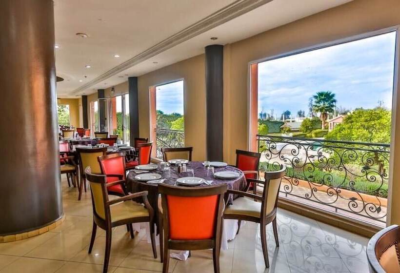 ホテル Al Bassatine