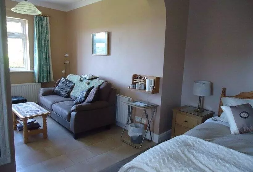 هتل Atlantic View B&b