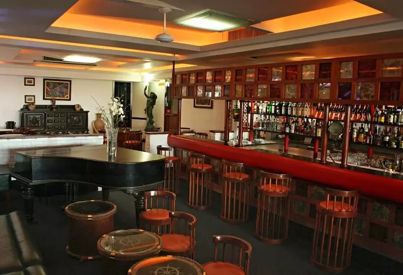 فندق Baia Cabralia