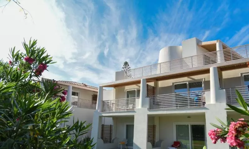 Отель Baia Del Sole Resort