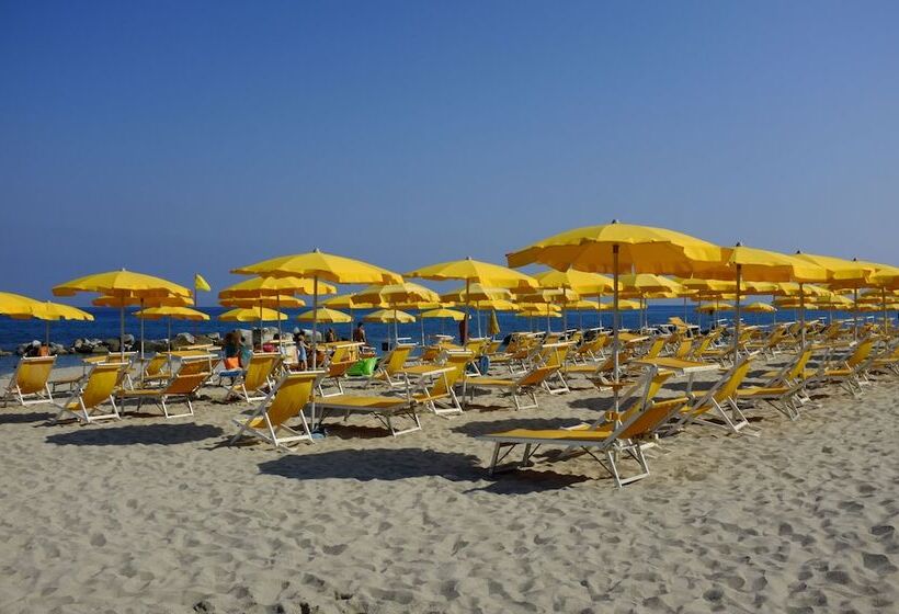 酒店 Baia Del Sole Resort