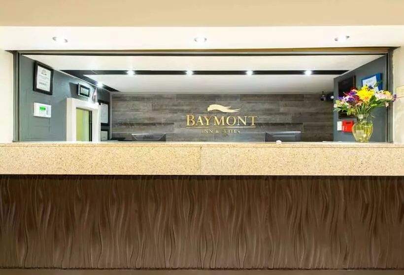 Отель Baymont By Wyndham Louisville East