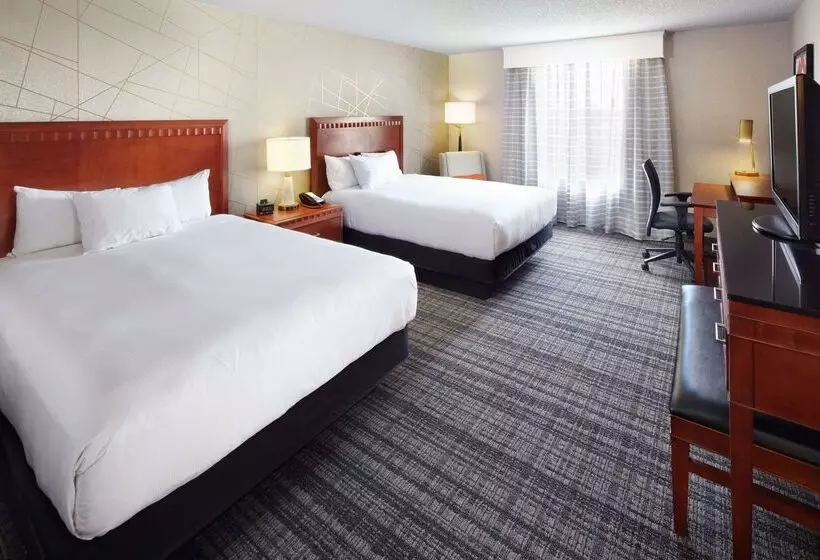 Отель Doubletree By Hilton Dallas Near The Galleria