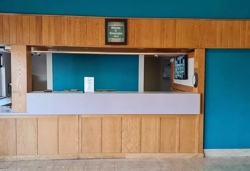 호텔 Bloomington Inn I 55 And I 74