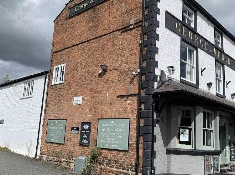 호텔 George & Dragon