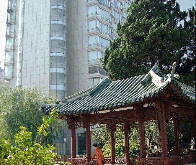 Otel Grand Millennium Shanghai Hongqiao