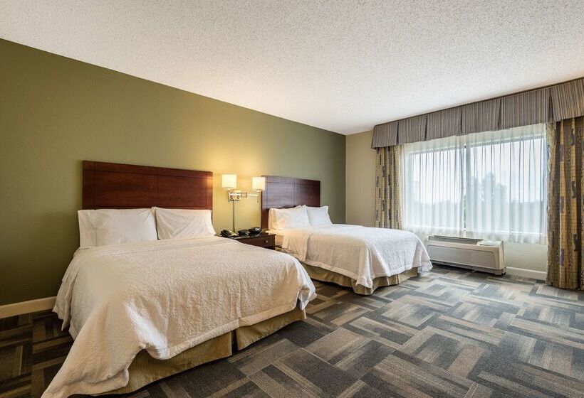 فندق Hampton Inn & Suites Orlando South Lake Buena Vista