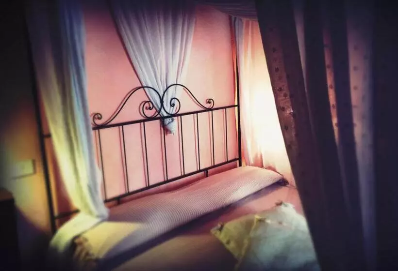 호텔 La Locanda Del Loggiato