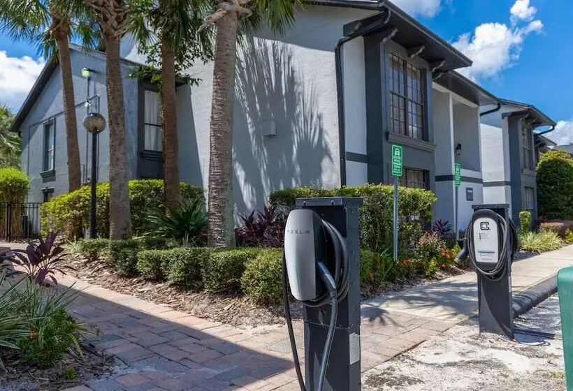 هتل Legacy Vacation Resorts   Disney And Lake Buena Vista