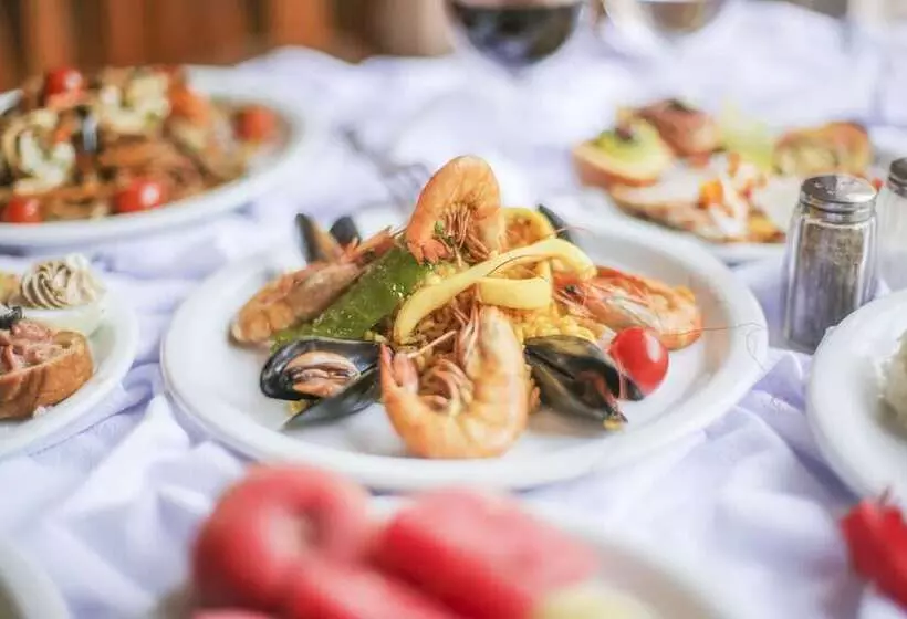 هتل Marabout  Families And Couples Only