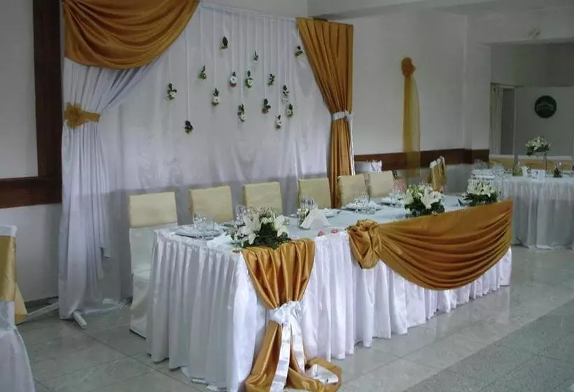 فندق Orbita Palace