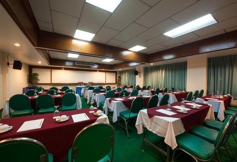 בית מלון כפרי Phi Phi Island Cabana