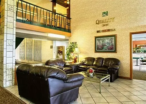 Отель Quality Inn