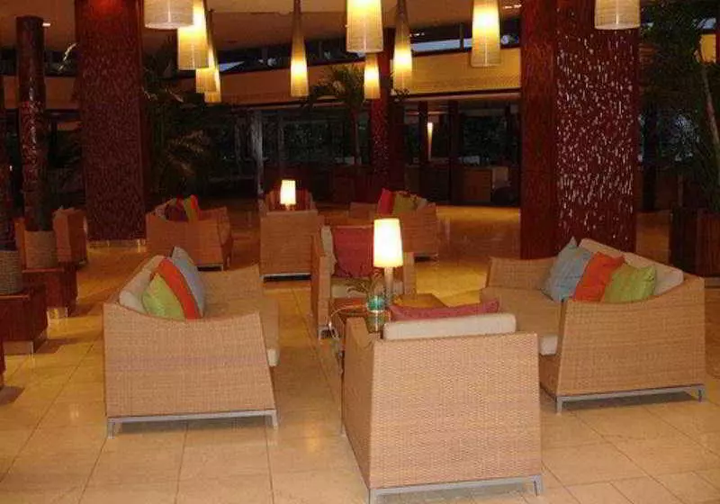 Hotel Sofitel Tahiti Maeva Beach Resort