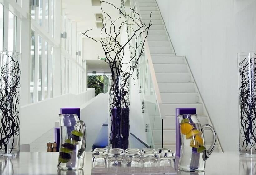 The Quadrant Hotel & Suites