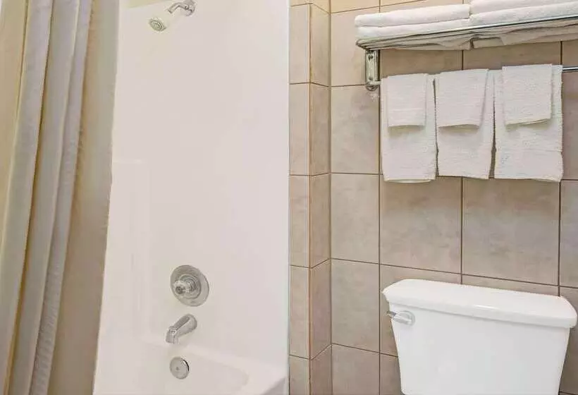 酒店 Travelodge By Wyndham Sacramento / Rancho Cordova