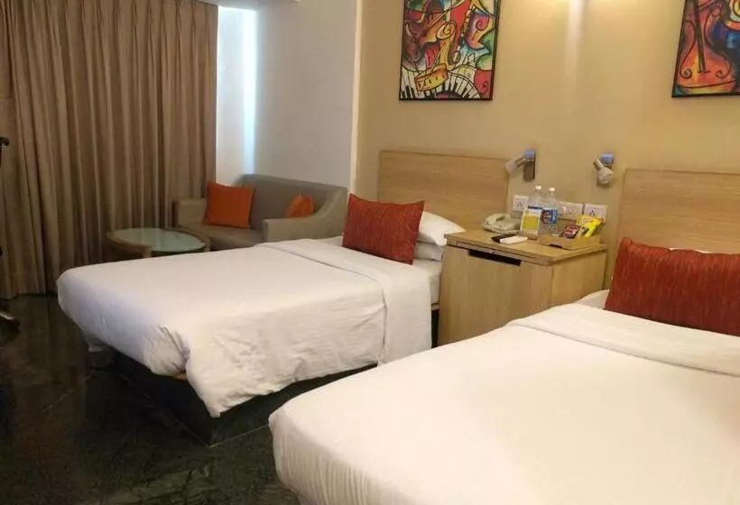 Lemon Tree Hotel, Udyog Vihar, Gurugram