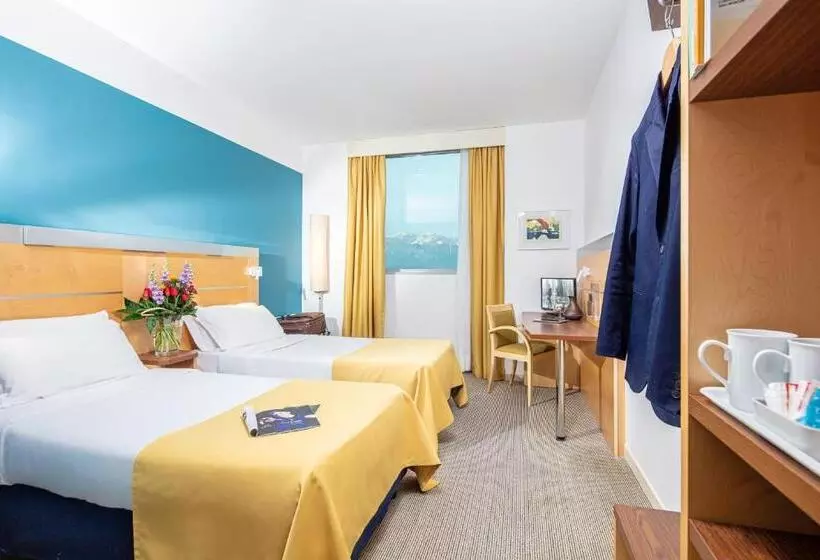 Отель Meditur Udine Nord