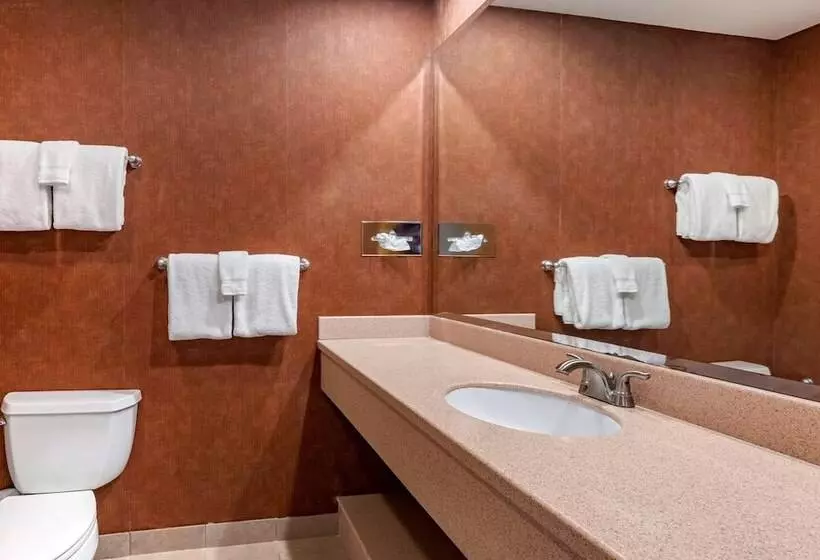 Mountain Edge Suites At Sunapee, Ascend Hotel Collection