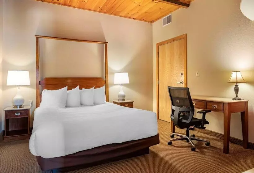 Mountain Edge Suites At Sunapee, Ascend Hotel Collection
