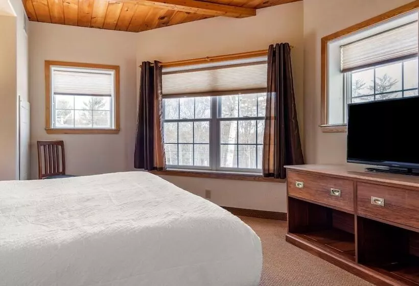 Mountain Edge Suites At Sunapee, Ascend Hotel Collection