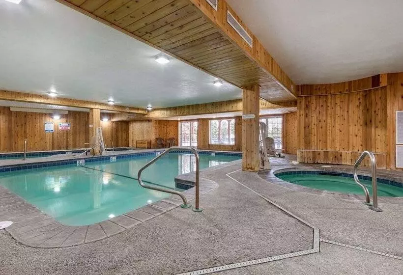 Mountain Edge Suites At Sunapee, Ascend Hotel Collection