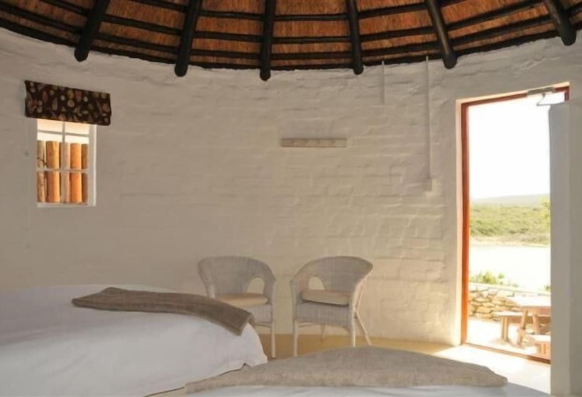 فندق De Hoop Campsite Rondawels