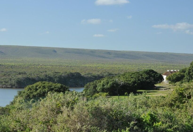 فندق De Hoop Campsite Rondawels