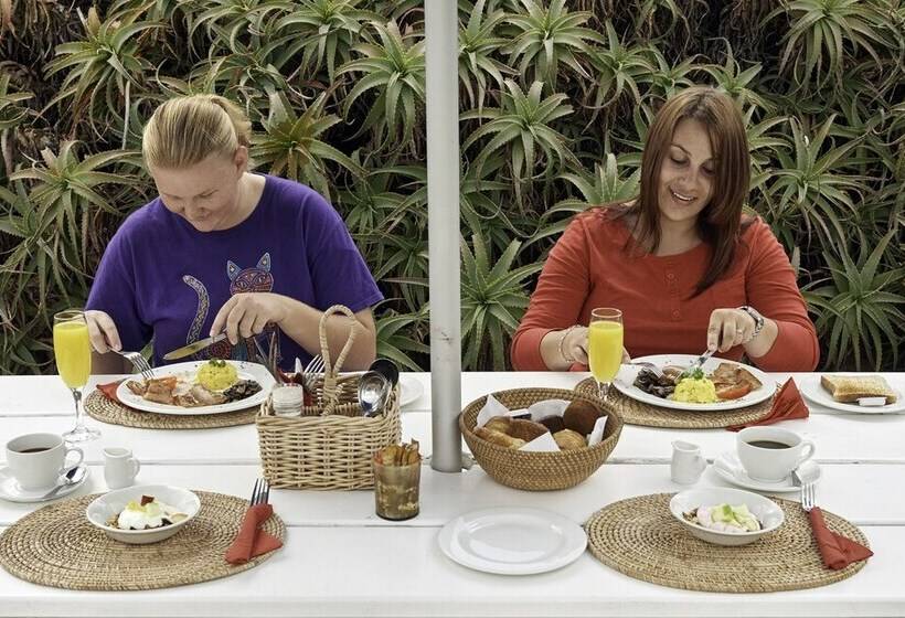 فندق De Hoop Campsite Rondawels