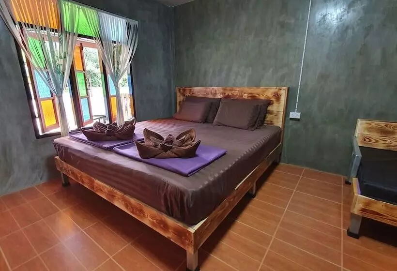 ホテル Moonshine Resort Chumphon