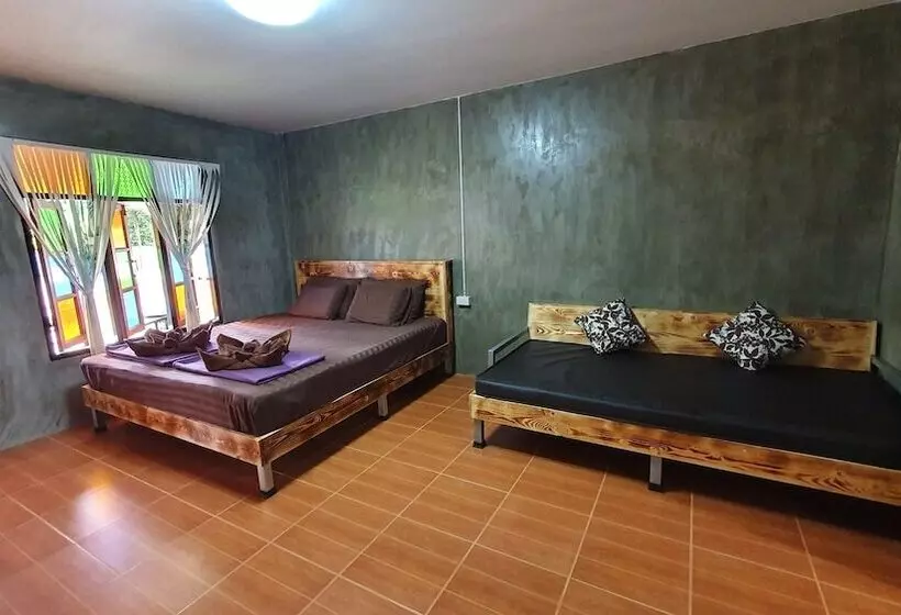 ホテル Moonshine Resort Chumphon