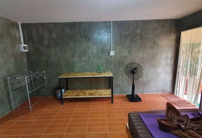 ホテル Moonshine Resort Chumphon