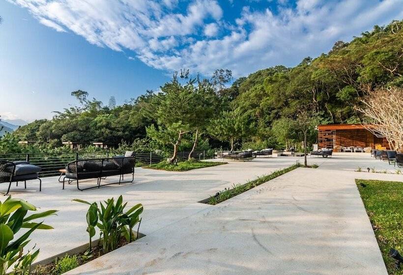 هتل The Bal E Villas