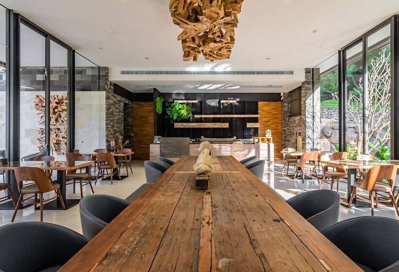 هتل The Bal E Villas