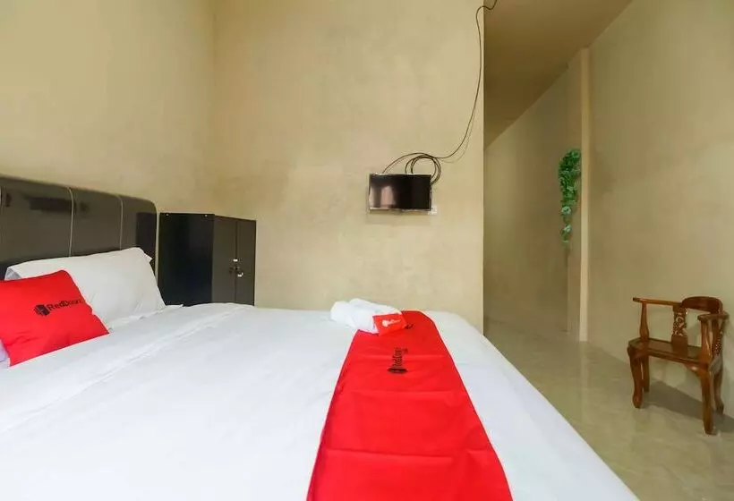 ホテル Reddoorz Near Bukit Kubu Berastagi