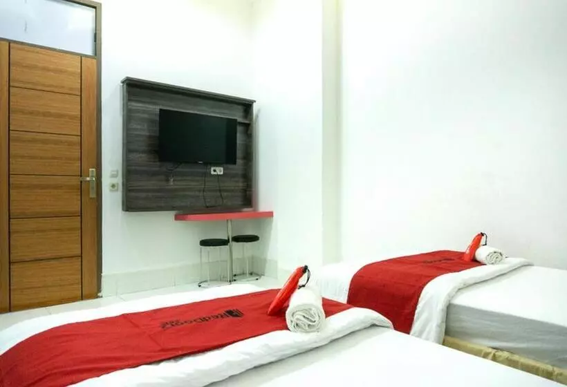 Majatalo Reddoorz Plus @ Ende City Center