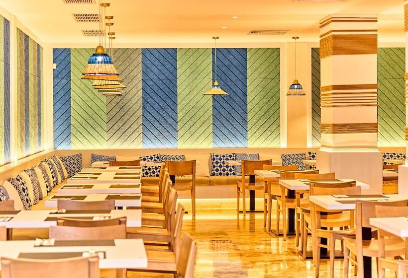 Leonardo Royal Suites Ibiza Santa Eulalia