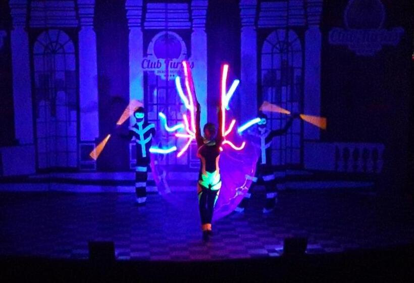 בית מלון כפרי Club Turtas Beach   All Inclusive