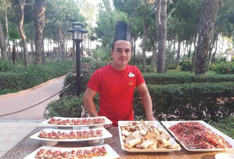 Hotel Club Turtas Beach   All Inclusive